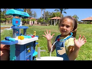 Nastya and Friends - Playhouse Adventure + More Stories with Nastya!