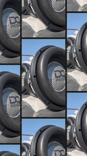 2 DC Audio M6 LV5 12s Powder coated frames white with black lines White/Black carbon fiber caps White & Black texflex direct leads www.dcsoundlab.com 855-775-3299 / 855-SPL-DBZZ #DCAudioSubwoofers #weareDCAudio #powdercoatingsubs #subwoofers🔊 #DCSoundLab #DClevel5 #DCAudioFTW #carbonfiberparts #dcbasshead #basshead #custombuilt #custombuiltsubwoofers #DCgetonourlevel #caraudioinstallation #caraudioaddicts #caraudiolife #builtinhouse #Dcsoundlab #DCsoundLABS #dclevel515 | DC Audio