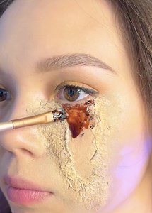 54K views · 155 reactions | Creative Halloween look made from toilet paper | Green Bean | Facebook