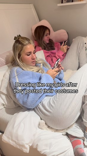 I begged them not to post themselves in inappropriate costumes so now my turn… #momlife | Jillzfoodz