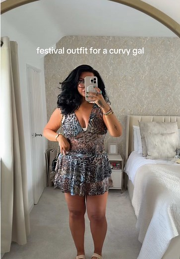 Festival Outfit Ideas for Curvy Women
