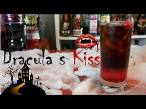 Dracula's Kiss | Halloween Cocktail Recipes