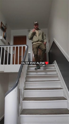 DU ER IKKE ALENE!♥️ #dansk #selvudvikling #motivation #danskeklip #narcissist #sandhed #danmark