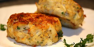 How to Make Maryland Crab Cakes