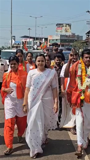 ar cuts on Instagram: "25 വർഷത്തെ മുസ്ലിം ലീഗ് ഭരണത്തിന് അന്ത്യം കുറിച്ച് കാസർഗോഡ് ബദിയടുക്ക ഗ്രാമം പഞ്ചായത്ത് ഭരണം ബിജെപി പിടിച്ചെടുത്തു..✨"