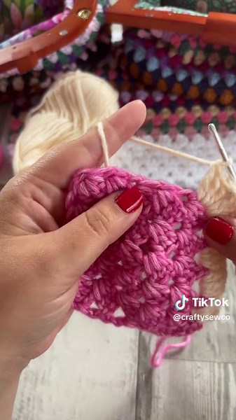 Corner to Corner Granny Sqaure Tutoral Part 2 #part2 #corner2corner #c2c #crochet #grannysquare #grannysquares #crochettutorial #crochettutorials