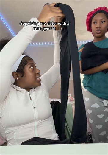 Vickey (@_vickeycathey)’s video of Cute Gym Outfits