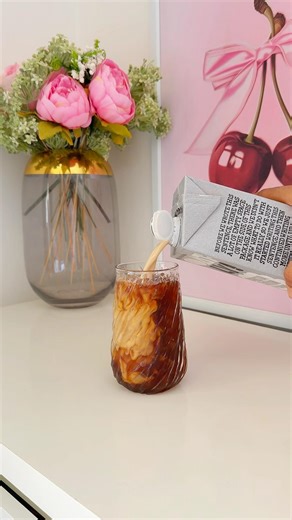 Productive girly weekend morning 🧸🩰💅🏽🌸 #morningroutine #selfcare #cozygirl #aesthetic