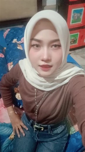 Intan🐣 (@intan_anggriyani)’s videos with suara asli - bocil replay