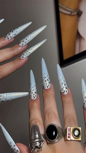 Nail Consultation 💅🏽 WEDDING TIME for @kitts_claws Doing these nails for her was a bit of a fever dream. I am so thrilled I was able to give her exactly what she wanted on her big day. 🥹 If you’re a bride wanting your wedding nails done by me - my books open 2 months in advance. I’d love to give you the nails you deserve on your special day 💍💎 PRESS ONS MERCH at www.curedcosmetics.com.au 💅🏽 FULL TUTORIALS at www.madicured.com.au 💅🏽 #nailconsultation #weddingnails #nailinspo #nailtech #f
