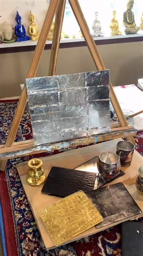 1 Seat Left for the Glass Gilding Class in NY, January 29, 2026! Registration Currently Open at www.gildingstudio.com! #glassgilding #verreeglomise #charlesdouglasgildingstudio #gildingclasses #goldleaf | Charles Douglas Gilding Studio