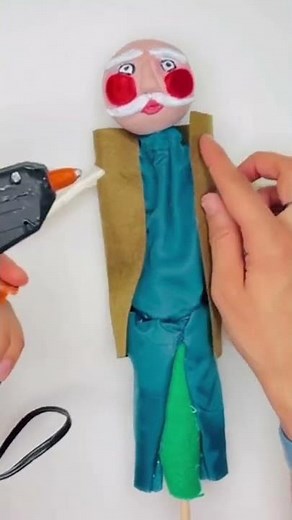 How to make a dancing pop-up cone puppet of an old man | Easy DIY Puppet Making Tutorial #shorts