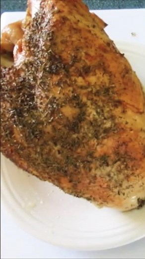 Roasted TURKEY BREAST 🦃 Easy To Do 😋 #food #baking #turkey #recipe #thanksgiving #turkeymeals