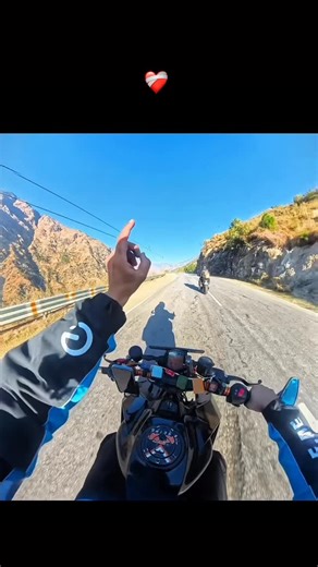 Kiran Gharti Magar on Instagram: "Samjhe ❤️‍🩹 #new #post #k #ktm #insta #india #sad #duke #❤️‍🩹 #sadqoutes #sadlife #sadlines #sadsong #virelpost #viralvideo #viralreelsvideo❤️ #virelpost #oneset"