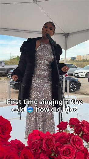 Vin Zeal on Instagram: "This performance for @seremonivenues grand opening was one to remember! It was so dope being able to share my new music and network 💕 #Staywithme Makeup by: @correna.cf Hair: @zealous_cosmetics_"