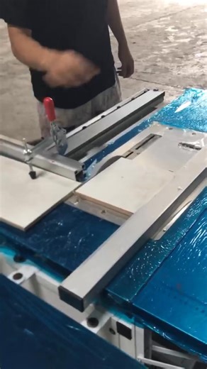 Precision table saw SBJ42🥰 Free demo and stock is available in valenzuela and davao now 🤩 Welcome to visit, check and pick up🤝 #woodwork #furnituremanufacturer #cabinetdesign #slidingtablesaw #edgebandingmachine #demo #cutting #woodworkingtool #woodworkingtools #Manila #laminated #Woodworking #furniturefactory #panelsaw #modularcabinet #modularcabinet #plywood #ValenzuelaCity #laminatedboard #sliding #table #tablesaw #woodcutiing | LuBan Woodworking Machinery