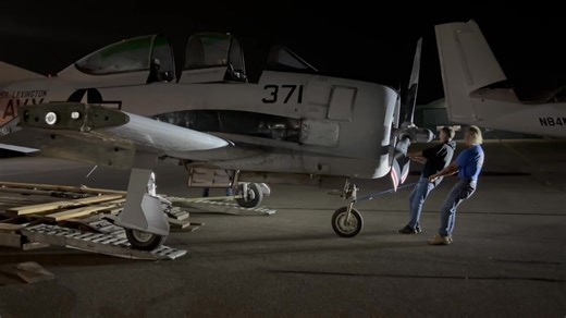 🏁The T28 from our latest repo is home, and we just have to get it off the trailer now - behind the scenes at #planecrazylife! #planecrazylife #flying #airplanerepo #airport #ncar #mikekennedy | Plane Crazy Life