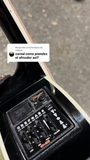 Trucos para afinar tu guitarra Takamine | Video tutorial