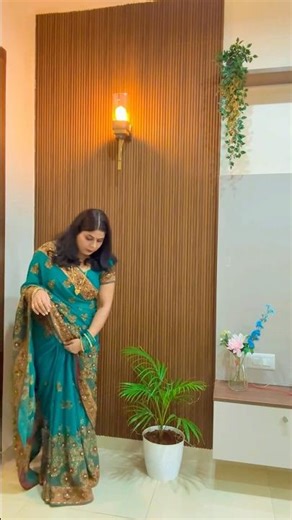 Saree wala love❤️😍#shortvideo #youtubeshorts #shorts #