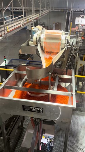 Jelly Belly Factory Tour! Go on a week day and the factory is in full production mode.