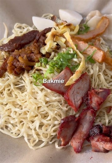 Discovering Bakmie: A Taiwanese Culinary Delight