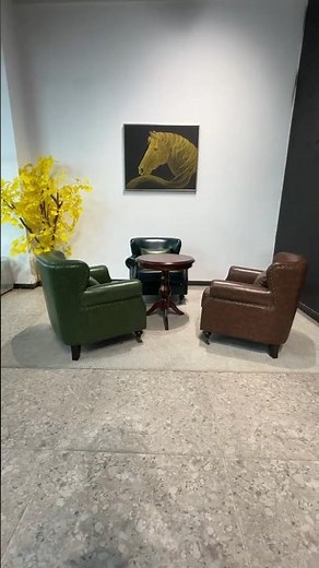 Vintage Cigar Lounge Chairs Display | Classic Leather Club Chairs Set | Nidea Furniture