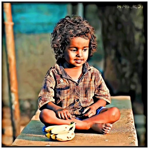 dog help hungry child || #dogshorts #doglife #dogvideos #emotionalstatus #hearttouching #happy