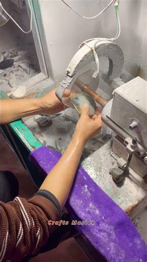 Taille de pierre de précision à la meule