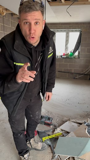 The biggest kept secret • • #electrician #sparky #electricalwork #secret #sparkylife #clean #tidy | R Davis Electrical