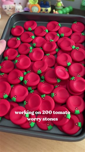 working on 200 worry stones 🍅 sorry for the odd voice, bean was right next to me and I didn’t wanna wake him! thank you guys for your support! all I have left to do is glaze these tomatoes (easier said than done (*꒦ິ꒳꒦ີ)) but today I finally started mixing the color for blueberries! Im trying to be better and take 10 min breaks so I could stretch out my hands to prevent them from being swollen like last time! (•ᴗ•,, ) #polymerclay #polymerclayartist #clay #worrystone #clayart