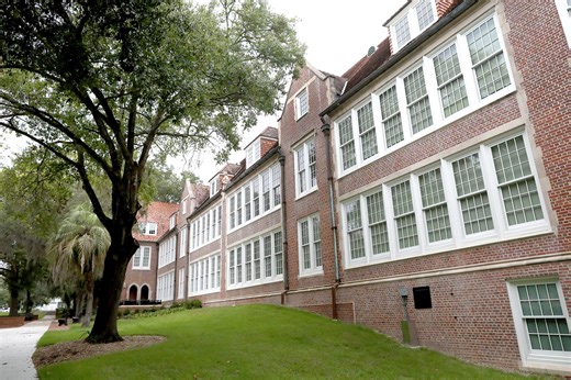 UF earns top marks in latest US News graduate program rankings