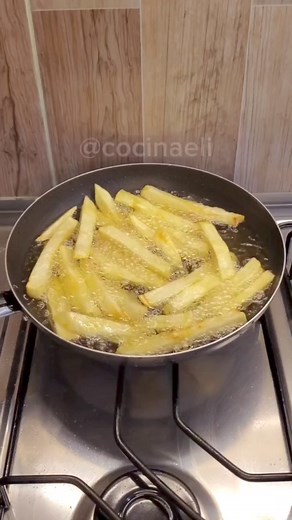 20 formas de hacer papas #1 PAPAS FRITAS (con este video inicio la serie de las papas) . . . #papas #PapasFritas #fritos #recetas #recetasfaciles | CocinaEli