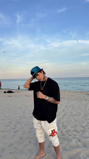 Sebas Bárcenas on TikTok