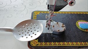 Is video mein Humne new beginners ke liye Silai karne ke naye tarike bataen Hain #sewingtipsandtricksforwinners #sewingtechnique #akeelfashiondesigner | Akeel Fashion Designer