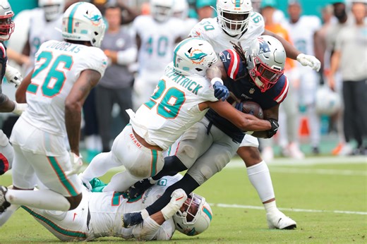 What channel is Patriots vs Dolphins NFL game today? Start time, schedule, where to watch, streaming