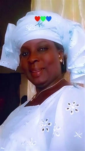 Vidéos de dada mboub (@dada_fashion) avec suono originale - فصيدي Xassida__Yi🇸🇳🇮🇹