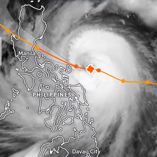 Kuha sa Satillite image ng Super Typhoon #UwanPH mula 5 AM Hanggang 10 AM November 09 2025 Sunday MWU Via Zoom Earth | Mindoro weather update