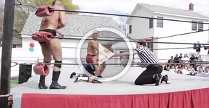 'Raging' Al Iaquinta Makes His Backyard Wrestling Debut