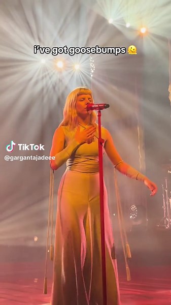 AURORA's Powerful Concert Experience in Manila