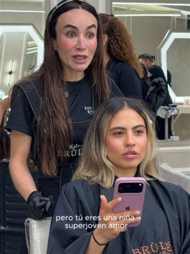 Cambios de cabello corto: balayage y tonos cobrizo