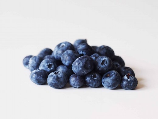 When Can Babies Eat Blueberries? - Solid Starts