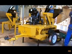 Hydraform M7 Mobile Block Making Machine.wmv