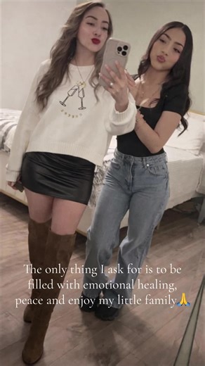 My joy ✨ #2026 #familygoals #newyear #paratiiiiiiiiiiiiiiiiiiiiiiiiiiiiiii @Peluche silva 🫡 @dis_amber2 @Ty60