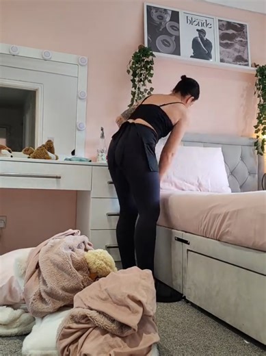 Transform Your Bedroom: Clean and Bright Style