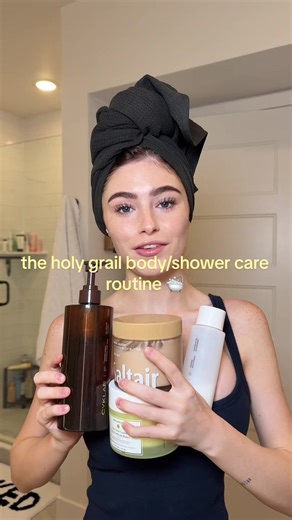 these are the products that make me feel moisturized and richhh 🙂‍↕️ convinced a good shower routine makes the whole process so much fun 🛁✨ #showertok #bodycare #bodycareroutine