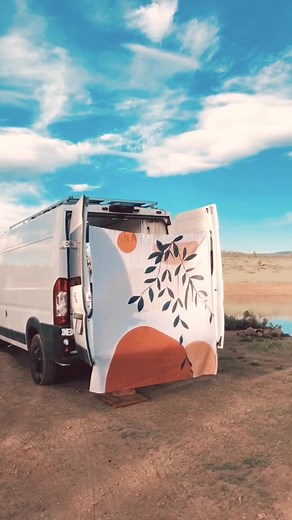 Ultimate Outdoor Shower Vibes for Your Camper Van
