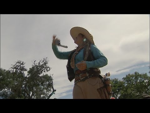 Pistol Packin Paula (Texas Country Reporter)