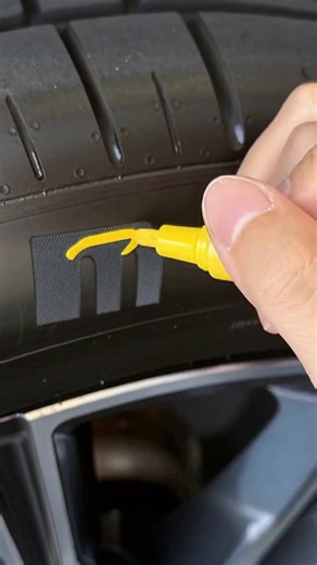 Custom Tire Lettering Ideas for Car Enthusiasts