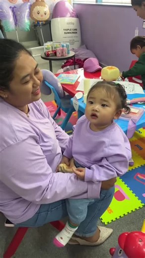 ganti profesi dulu😋 ib:tiana #kesayangan #triona #masyaallah #daehoonfamily