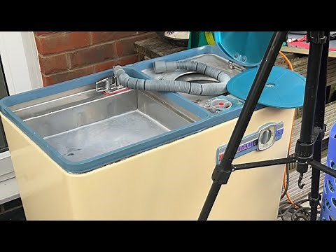 Vintage 1950’s Hoovermatic Twin Tub Washing Machine Demo After Repair And No Leaks!!!!!
